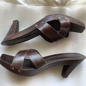 BCBGirl vacchetta wood sandals